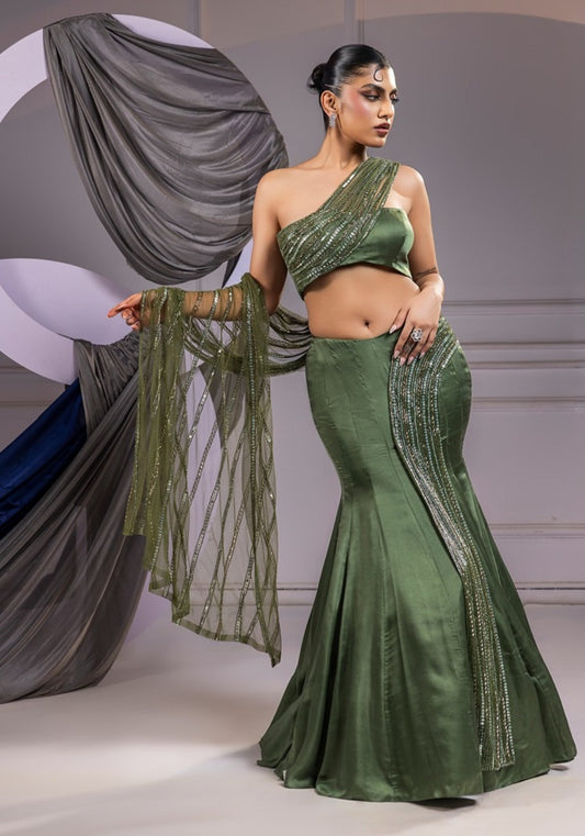 Asymmetric mermaid lehenga