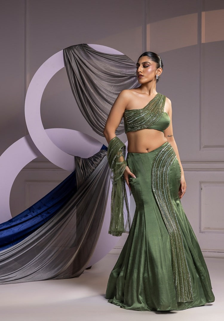 Asymmetric mermaid lehenga