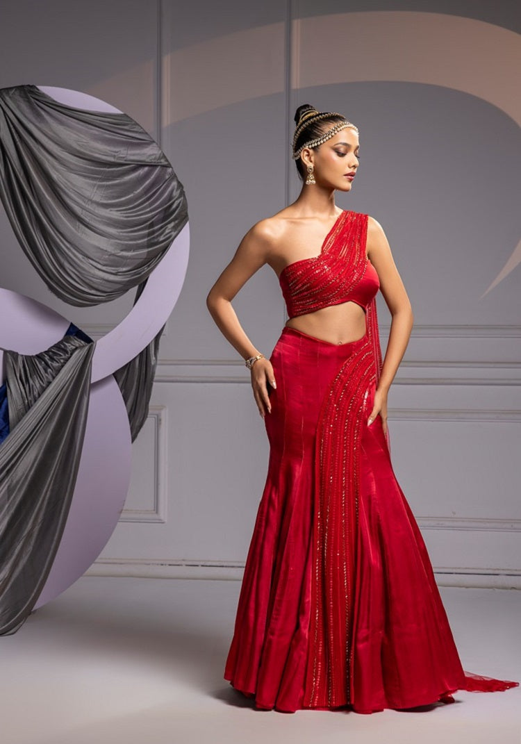Asymmetric mermaid lehenga