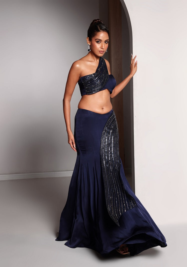 Asymmetric mermaid lehenga