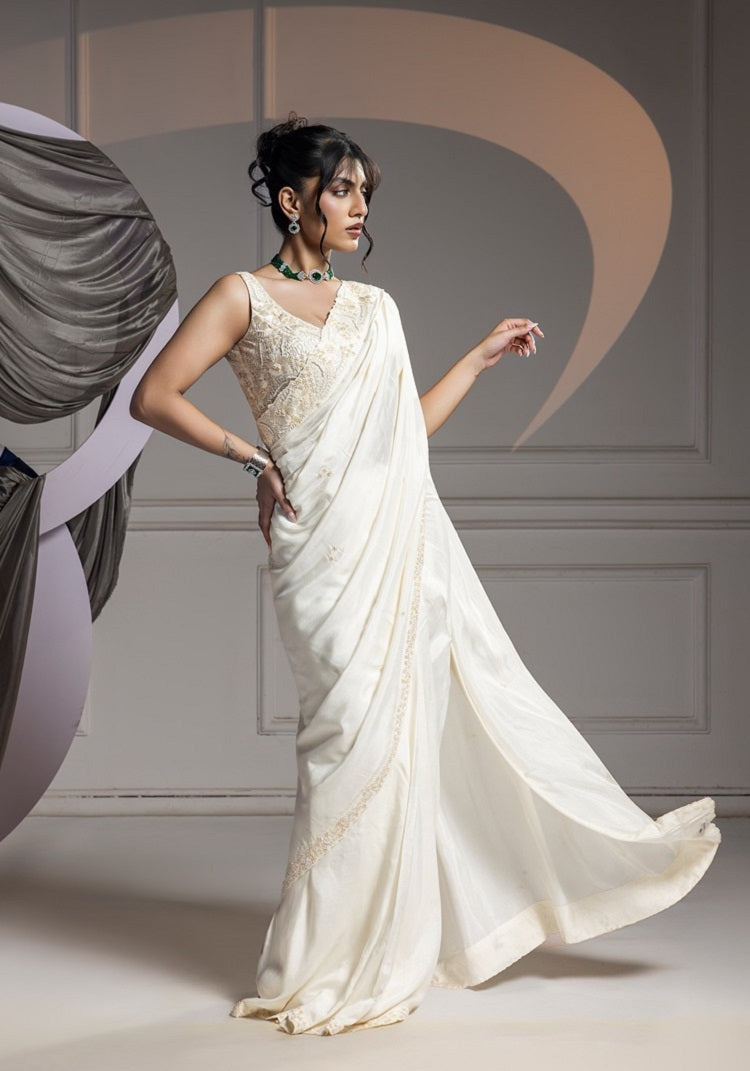 Ivory Aesthetic - Saree Set